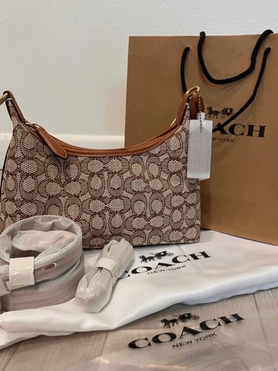 Coach Handbags - OACH CY830 Juliet Shoulder Bag 25 In Signature Textile Jacquard